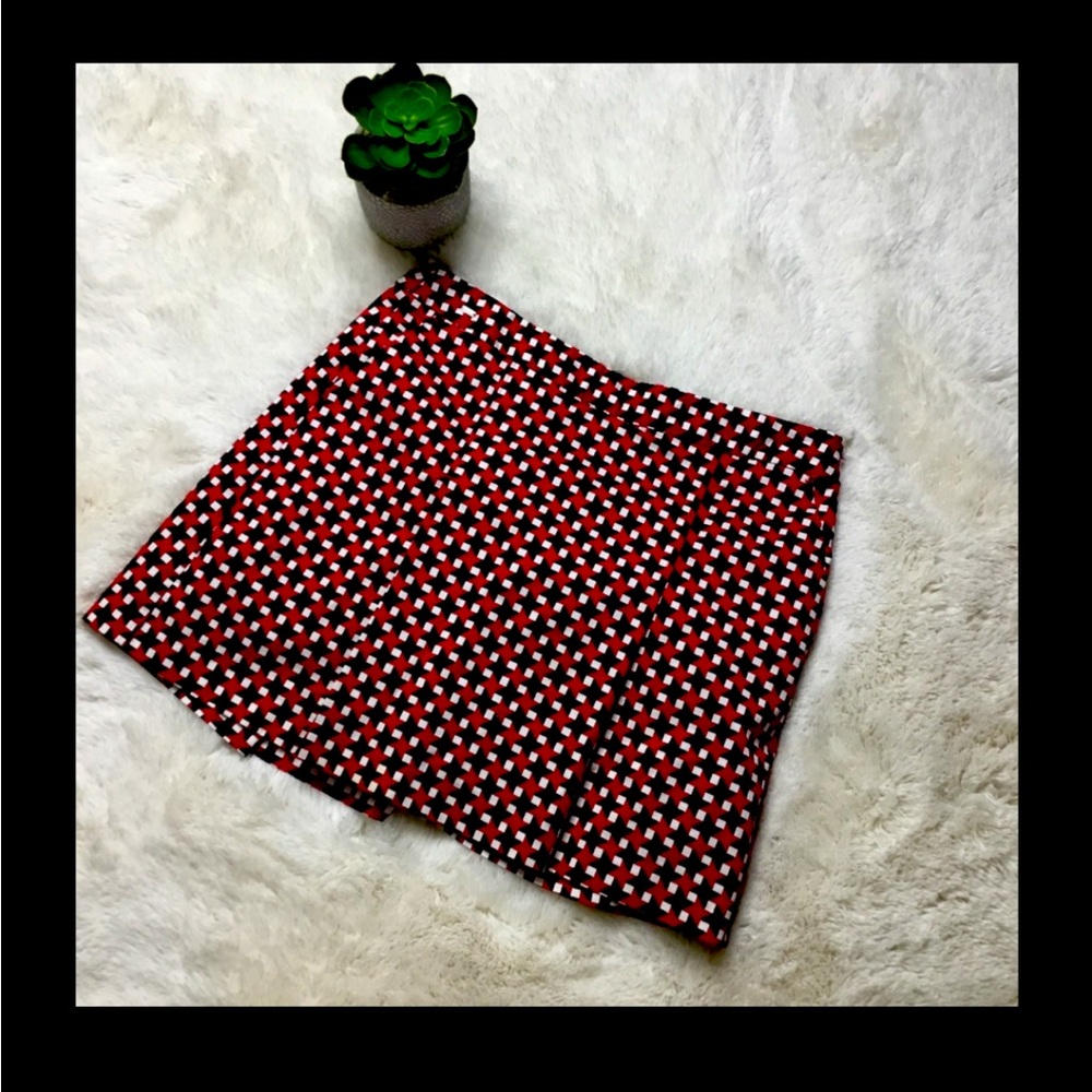 LIZ CLAIBORNE - LIZGOLF  SKORT